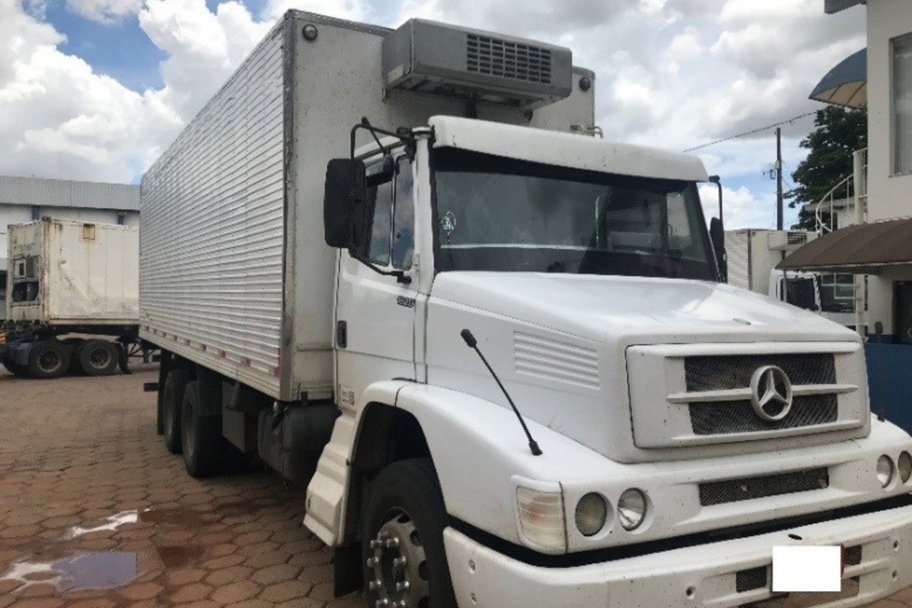 Mercedes Benz MB 1620 - 06/06 3