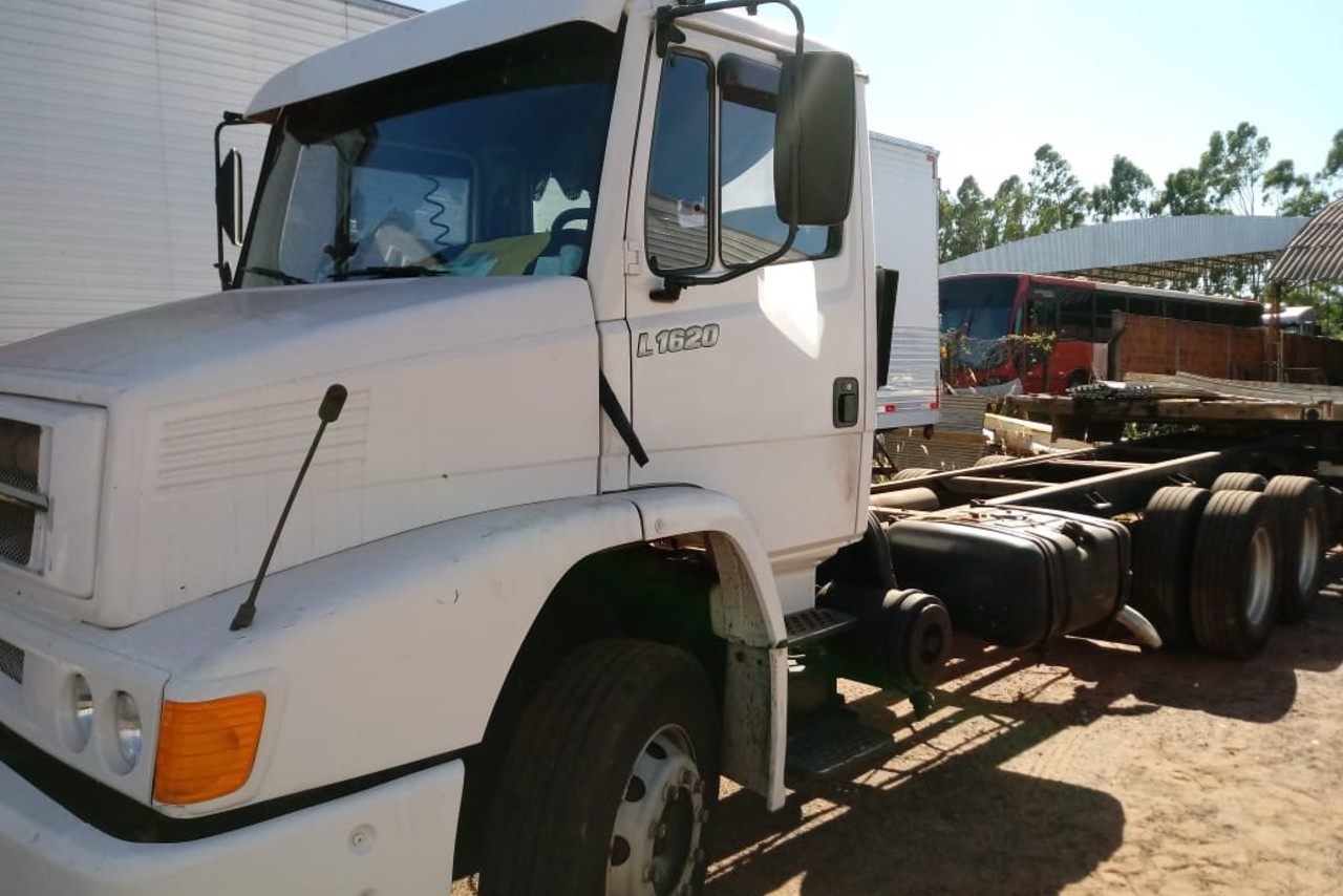 Mercedes Benz MB 1620 - 97/98 3
