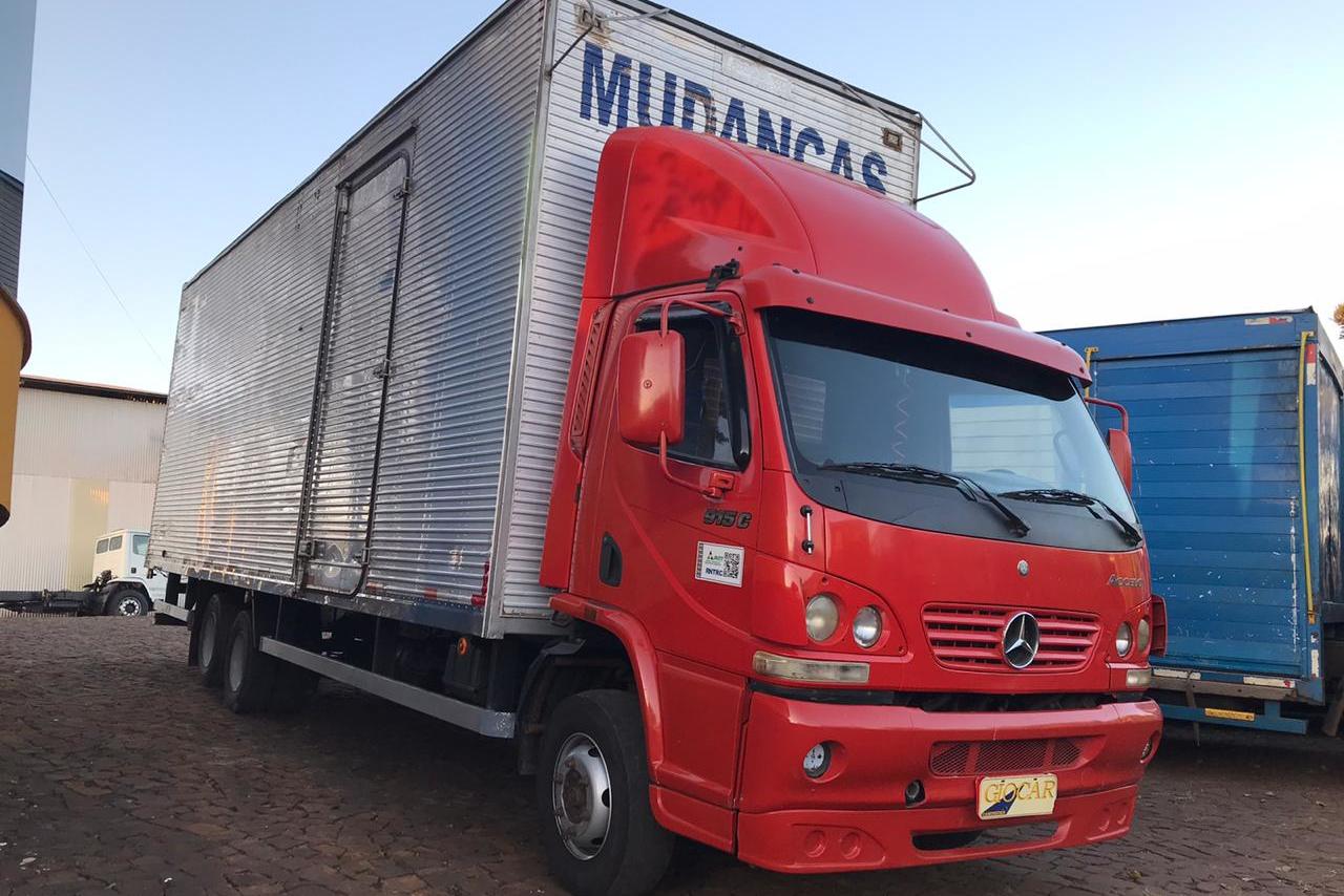 Mercedes Benz Accelo 915 - 04/04 3