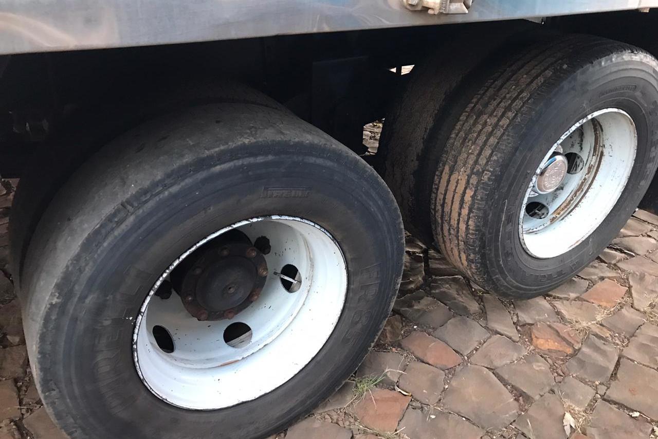 Mercedes Benz Accelo 915 - 04/04 4