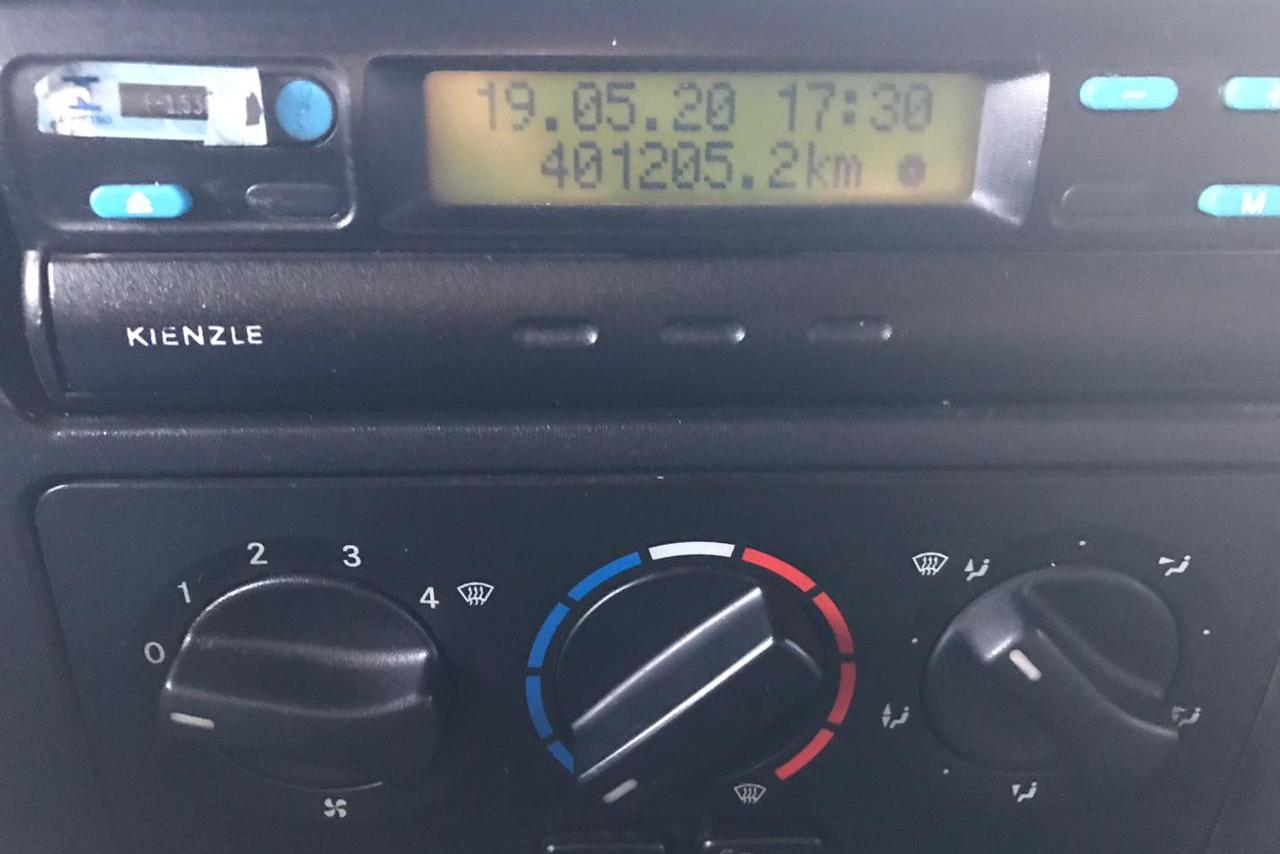 Mercedes Benz Accelo 915 - 04/04 14