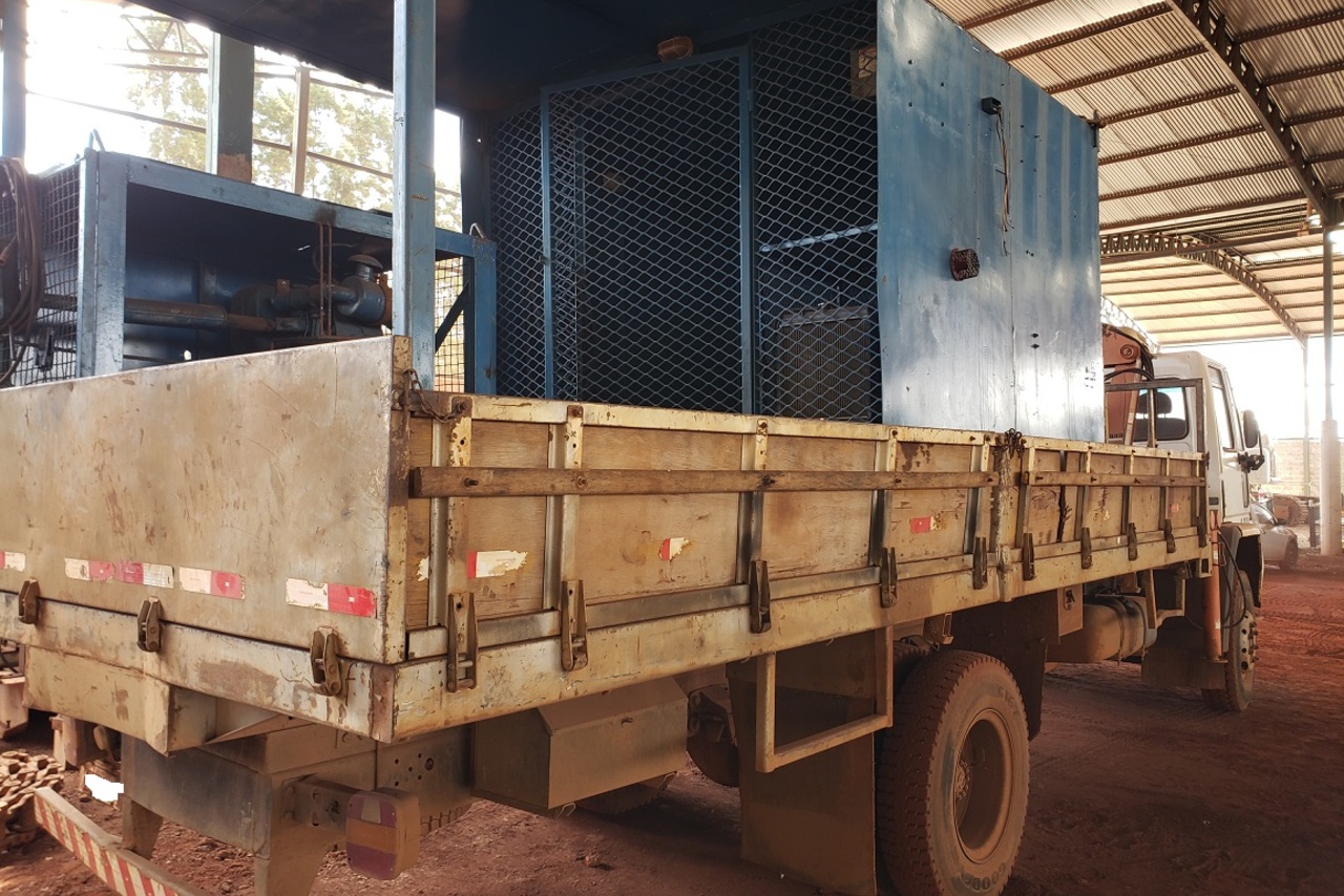 Ford Cargo1215 - 00/00 8