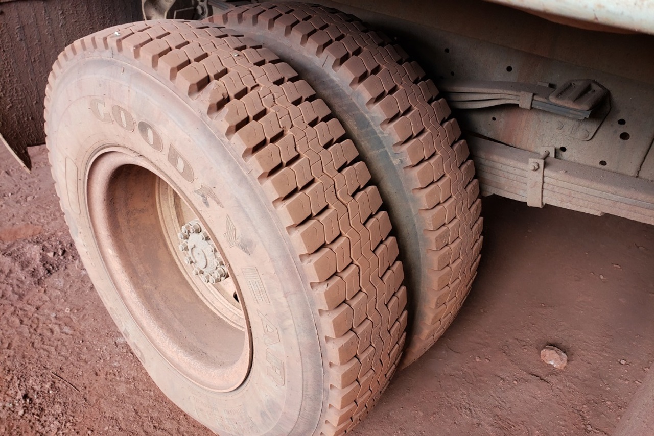 Ford Cargo1215 - 00/00 10
