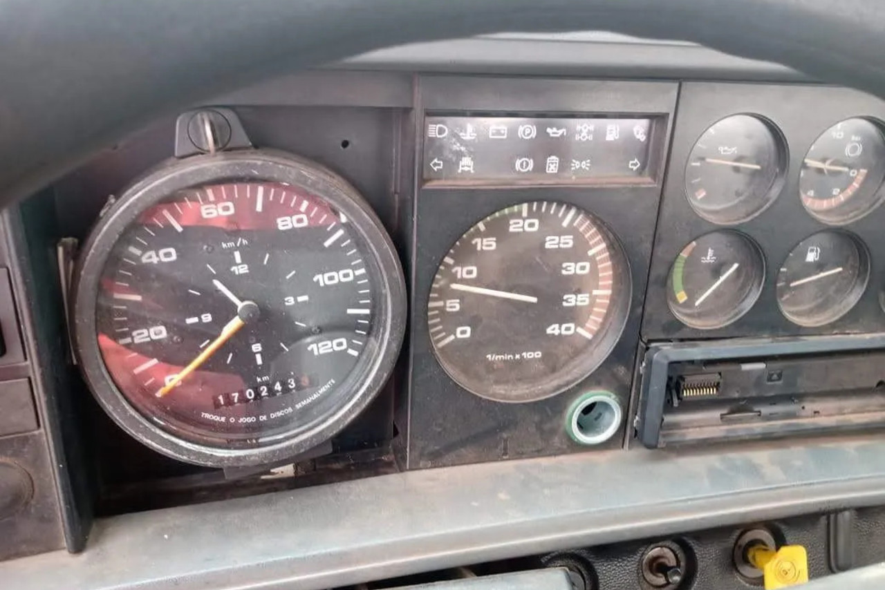 Volkswagen 8 140 - 95/95 9