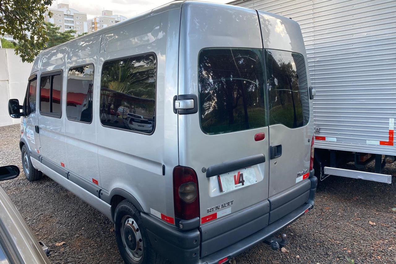 Renault Master Executive - 12/13 4