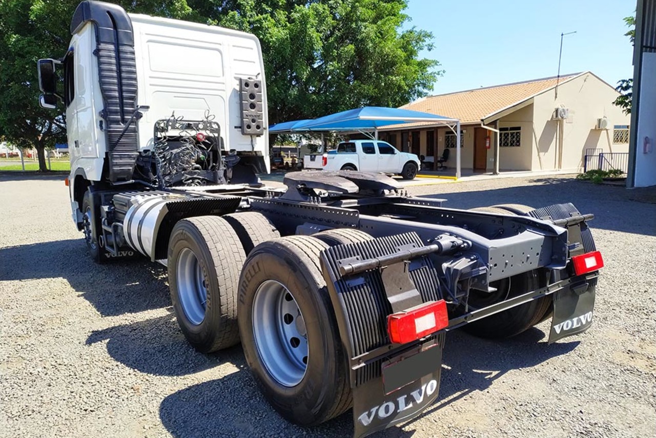 Volvo FH 440 - 08/09 9