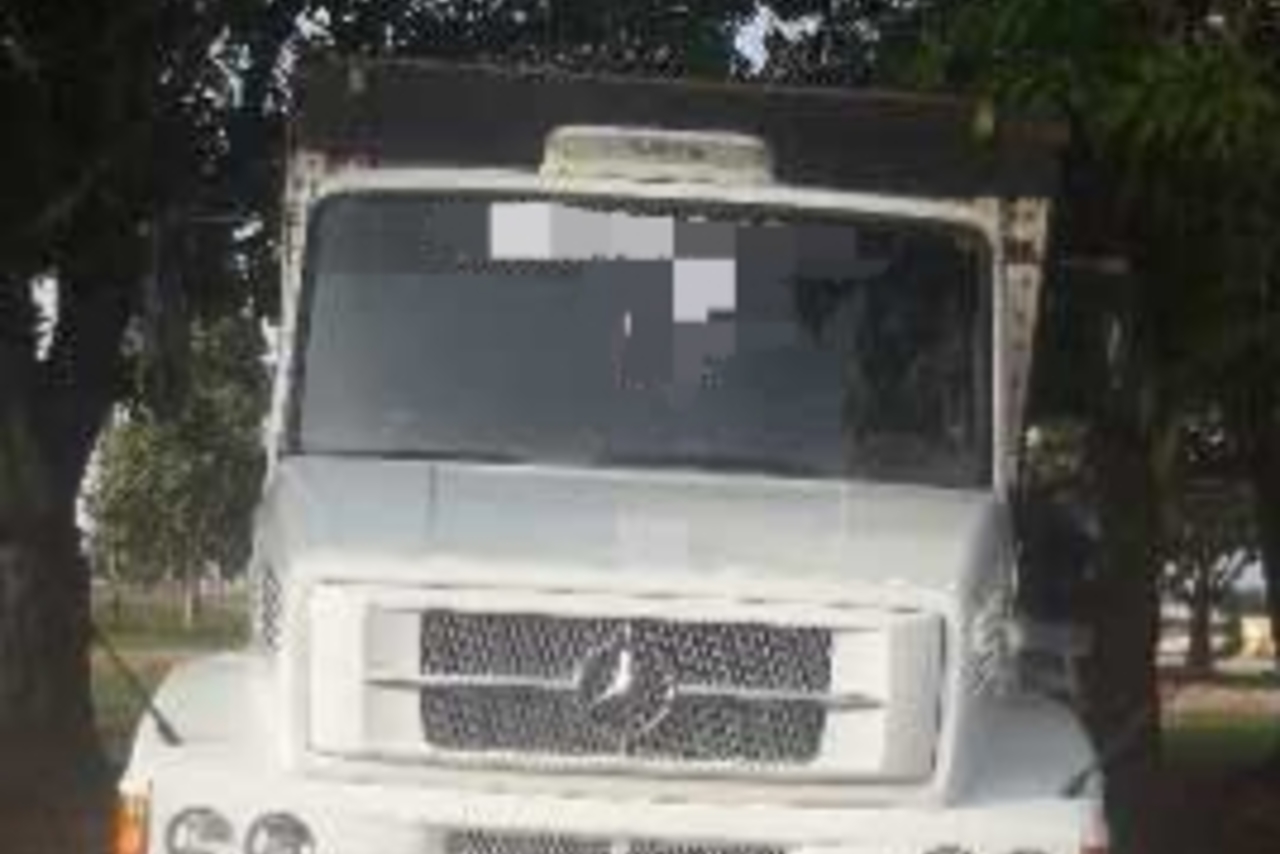 Mercedes Benz MB 2318 - 94/94 6