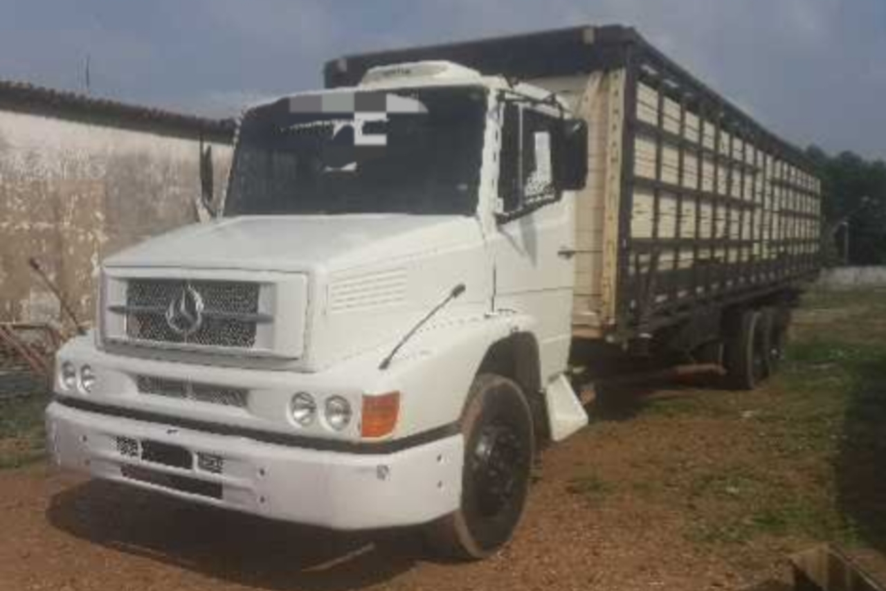 Mercedes Benz MB 2318 - 94/94 8