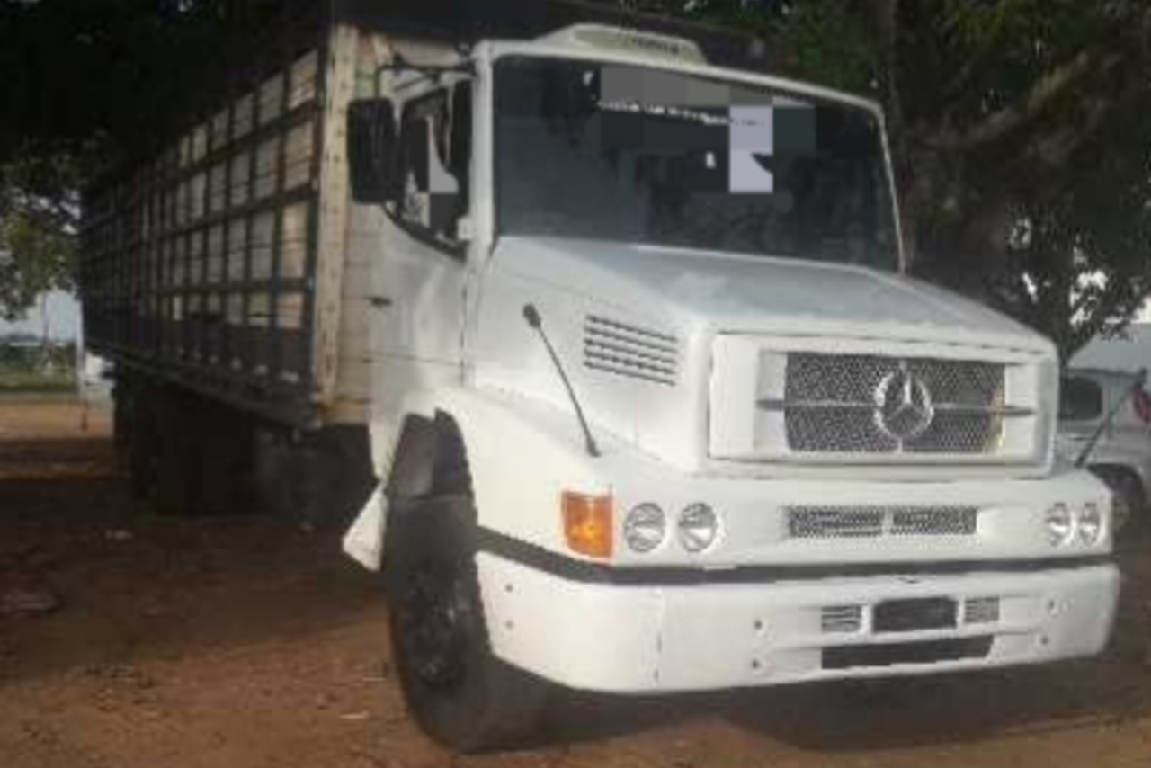 Mercedes Benz MB 2318 - 94/94 17