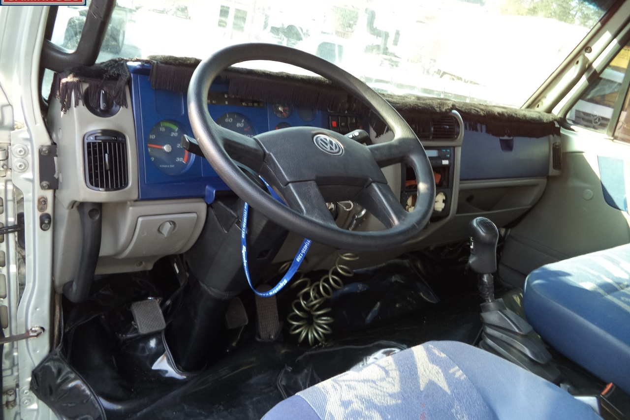 Volkswagen 23 220 - 05/05 13