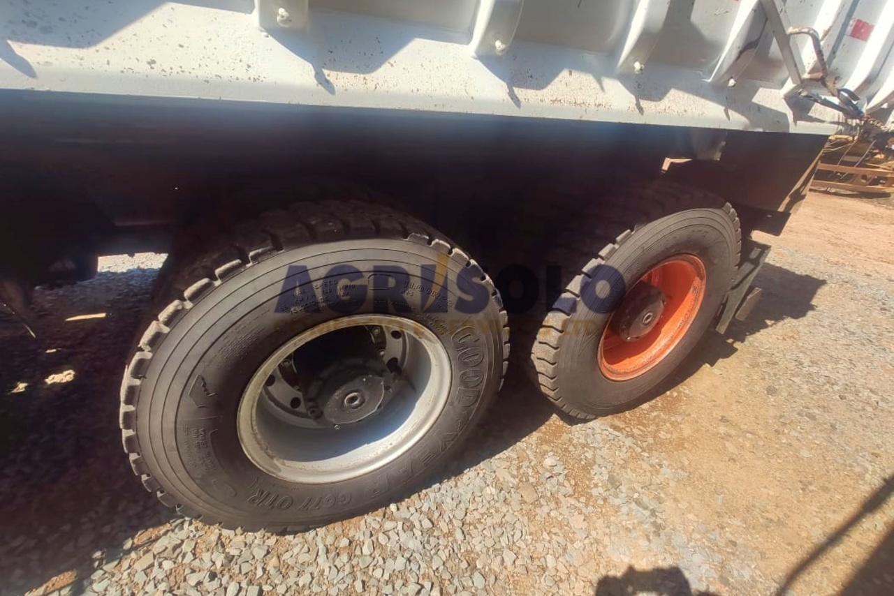 Mercedes Benz Axor 2831 - 10/11 5