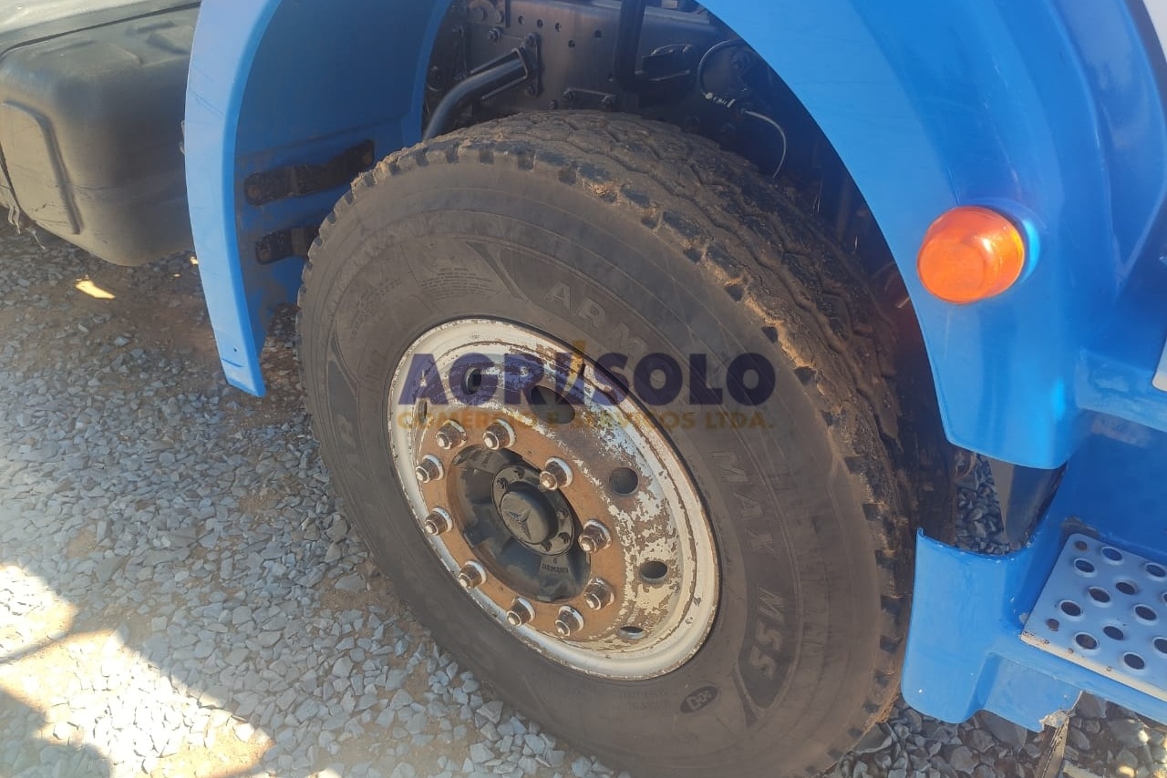 Mercedes Benz Axor 2831 - 10/11 8