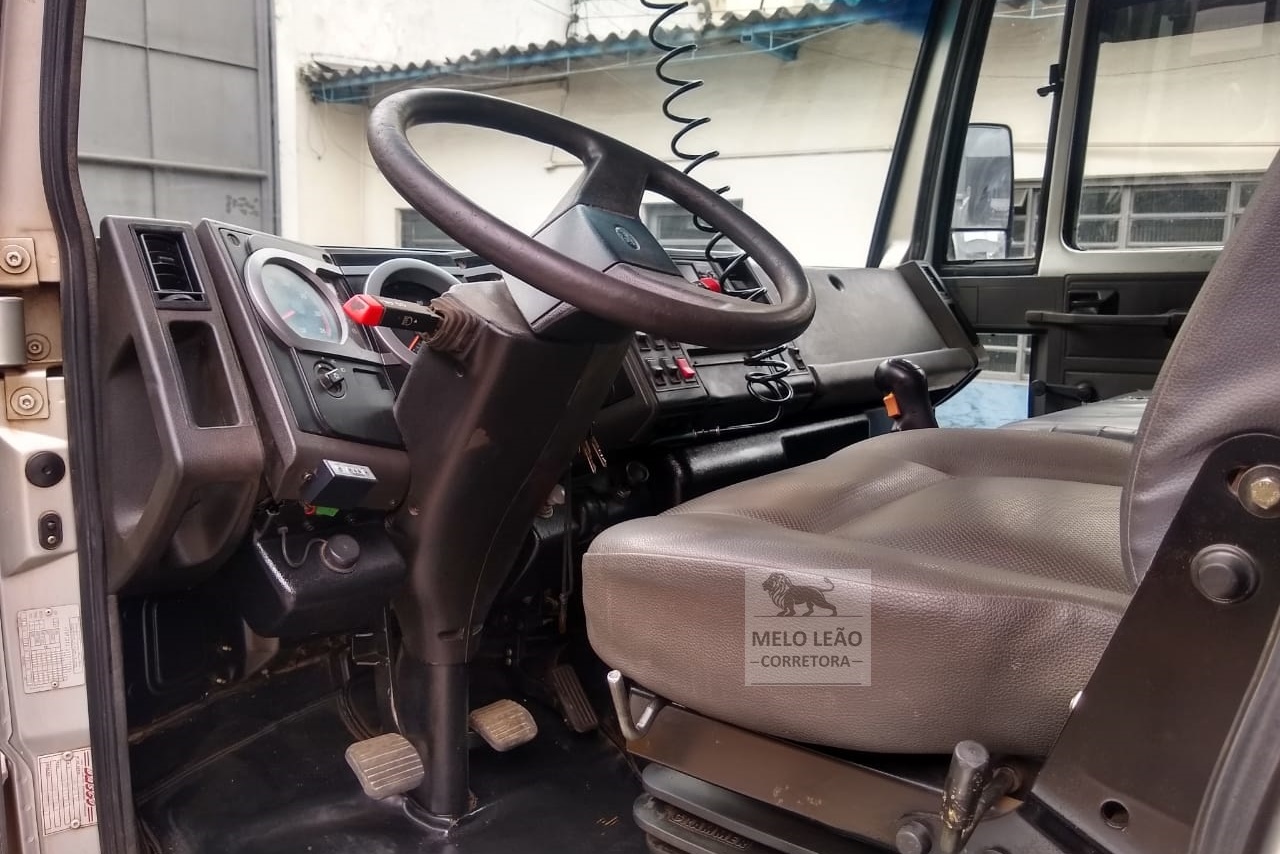 Ford Cargo1317 - 08/09 22