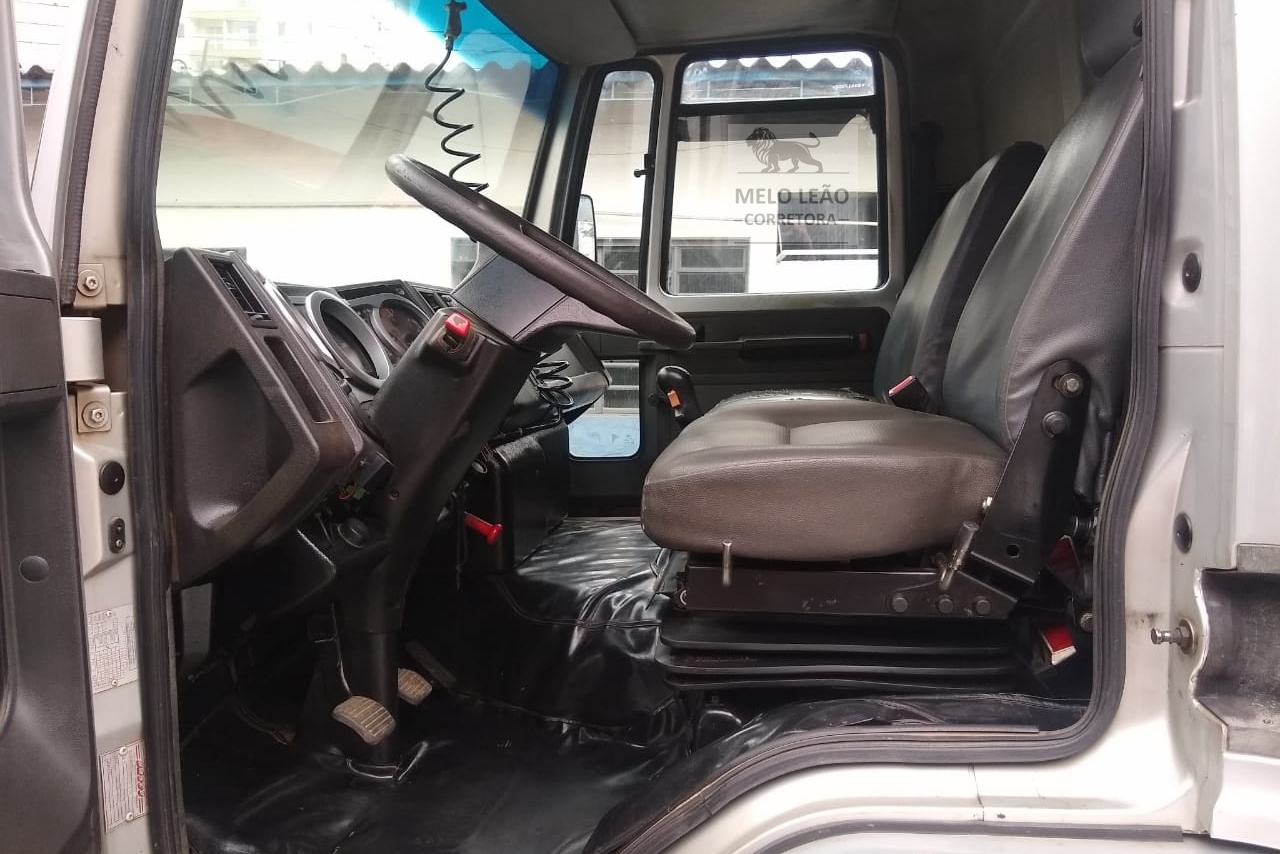 Ford Cargo1317 - 08/09 25