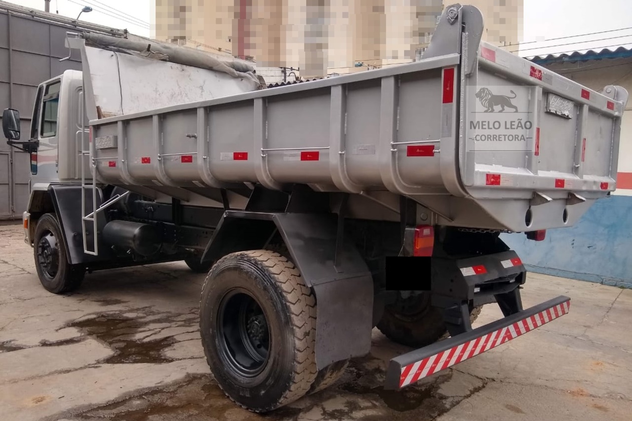 Ford Cargo1317 - 08/09 36
