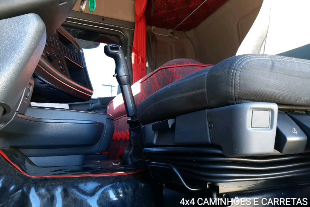 Scania 440 - 14/14 11
