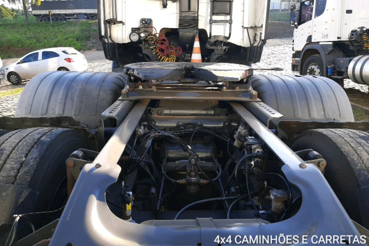 Scania 440 - 14/14 12