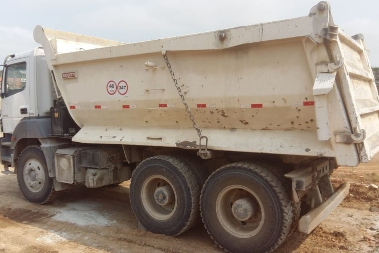 Mercedes Benz Axor 4144 - 11/12 3