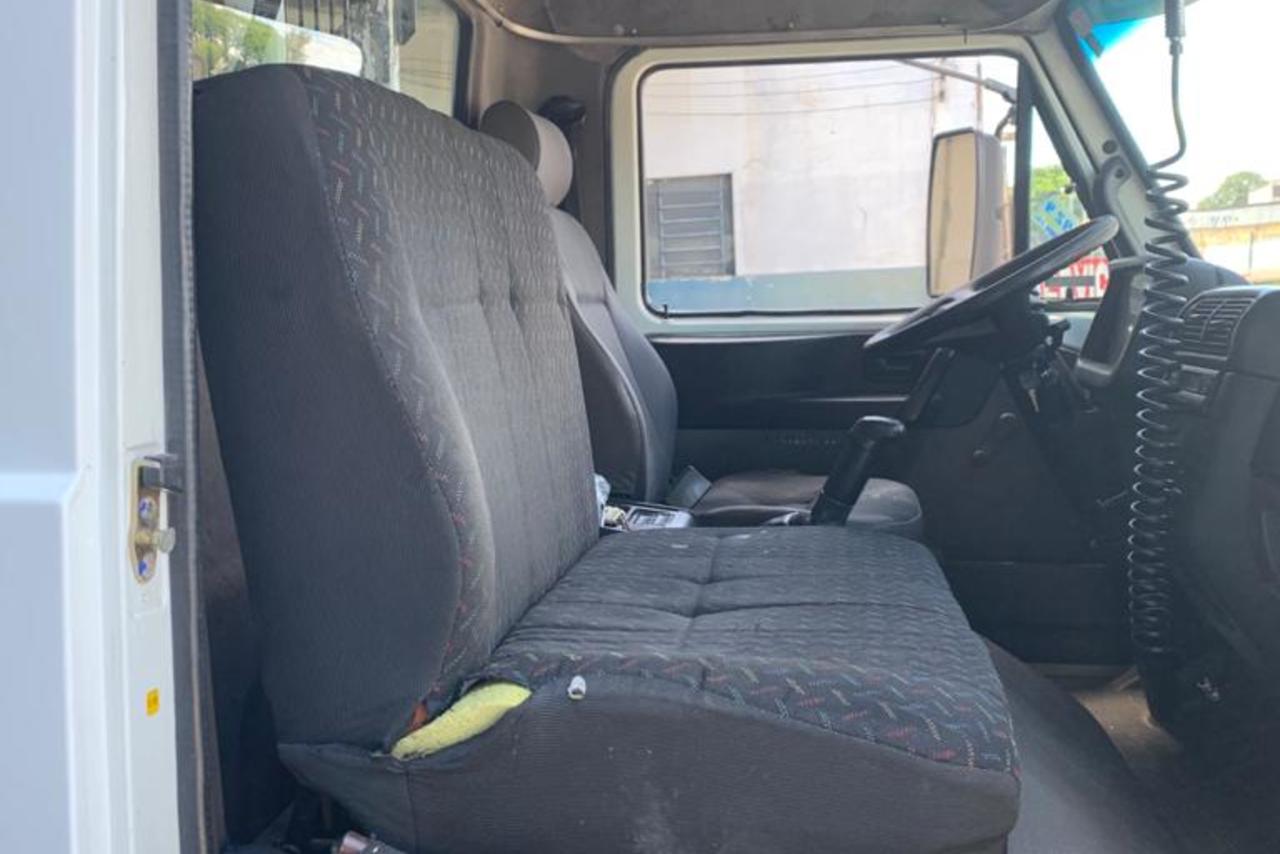 Volkswagen 9-160 E Delivery - 12/12 13