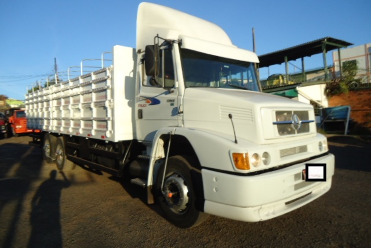 Mercedes Benz MB 1620 - 04/04 2