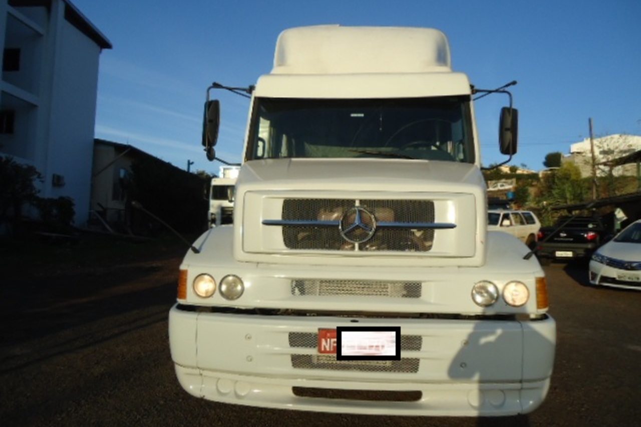 Mercedes Benz MB 1620 - 04/04 3