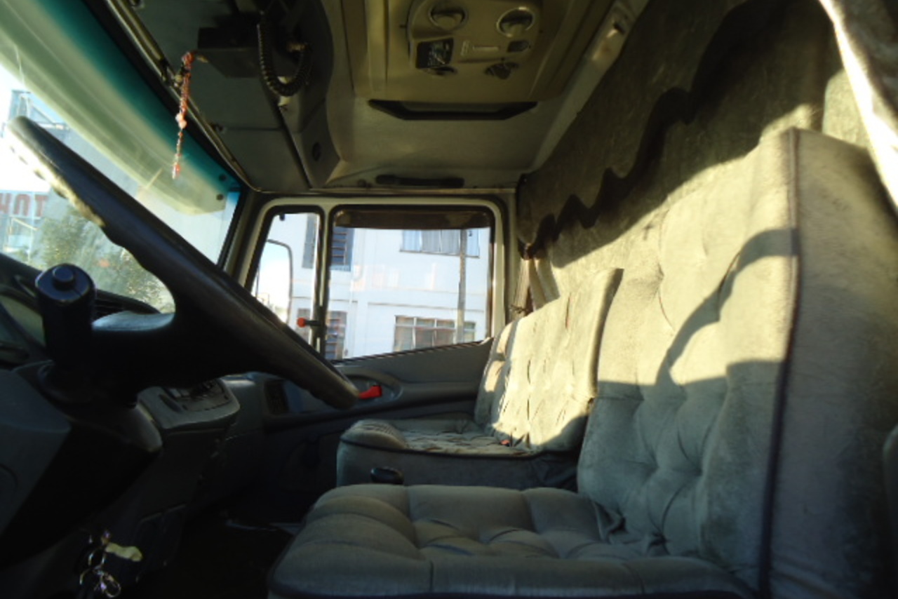 Mercedes Benz MB 1620 - 04/04 13