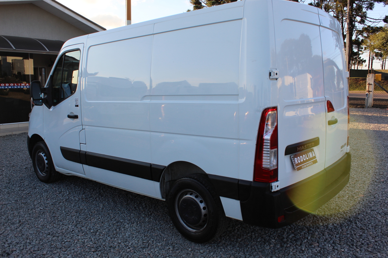 Renault Master Furgão - 16/17 2