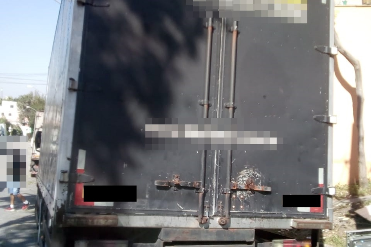 Ford Cargo1317 - 12/12 4