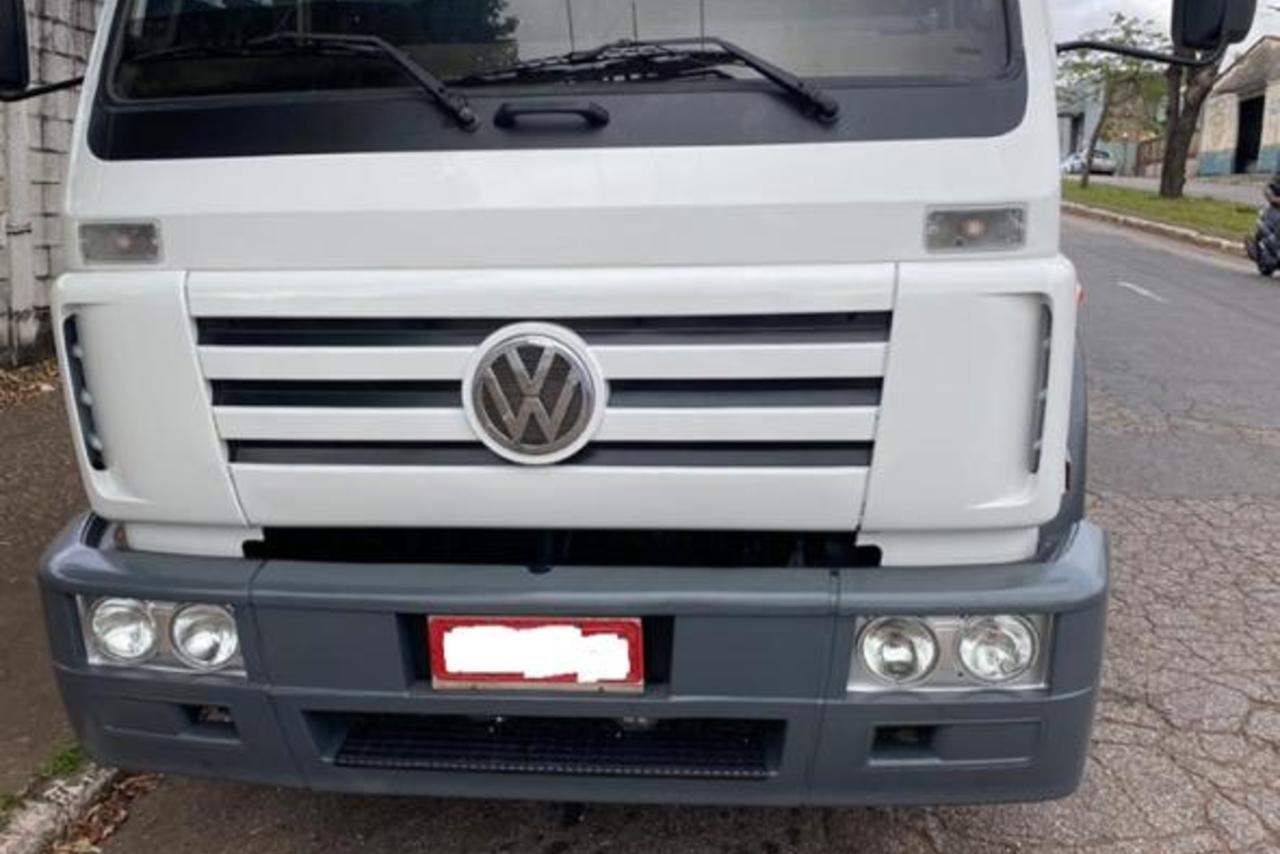 Volkswagen VW 17210 - 01/01 8