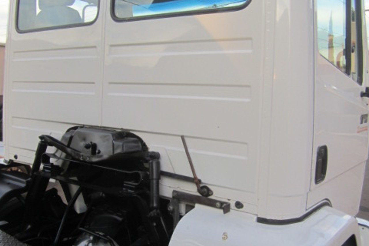 Mercedes Benz MB 1718 - 12/12 9