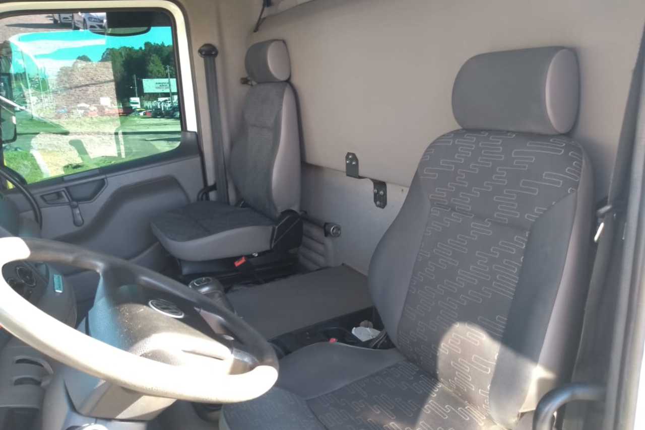 Volkswagen 24-280 E Constellation 6x2 - 13/13 11