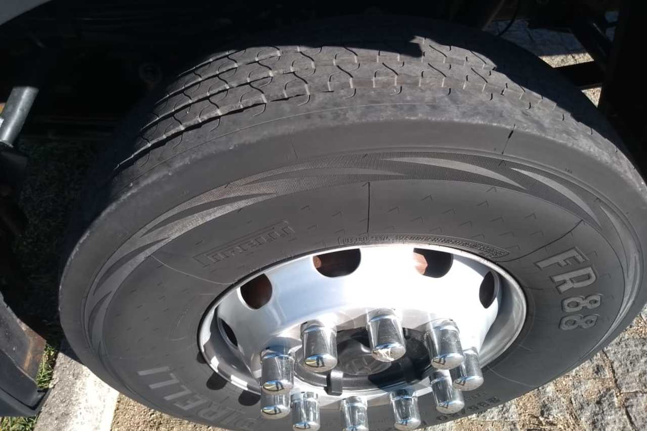 Volkswagen 24-280 E Constellation 6x2 - 13/13 16
