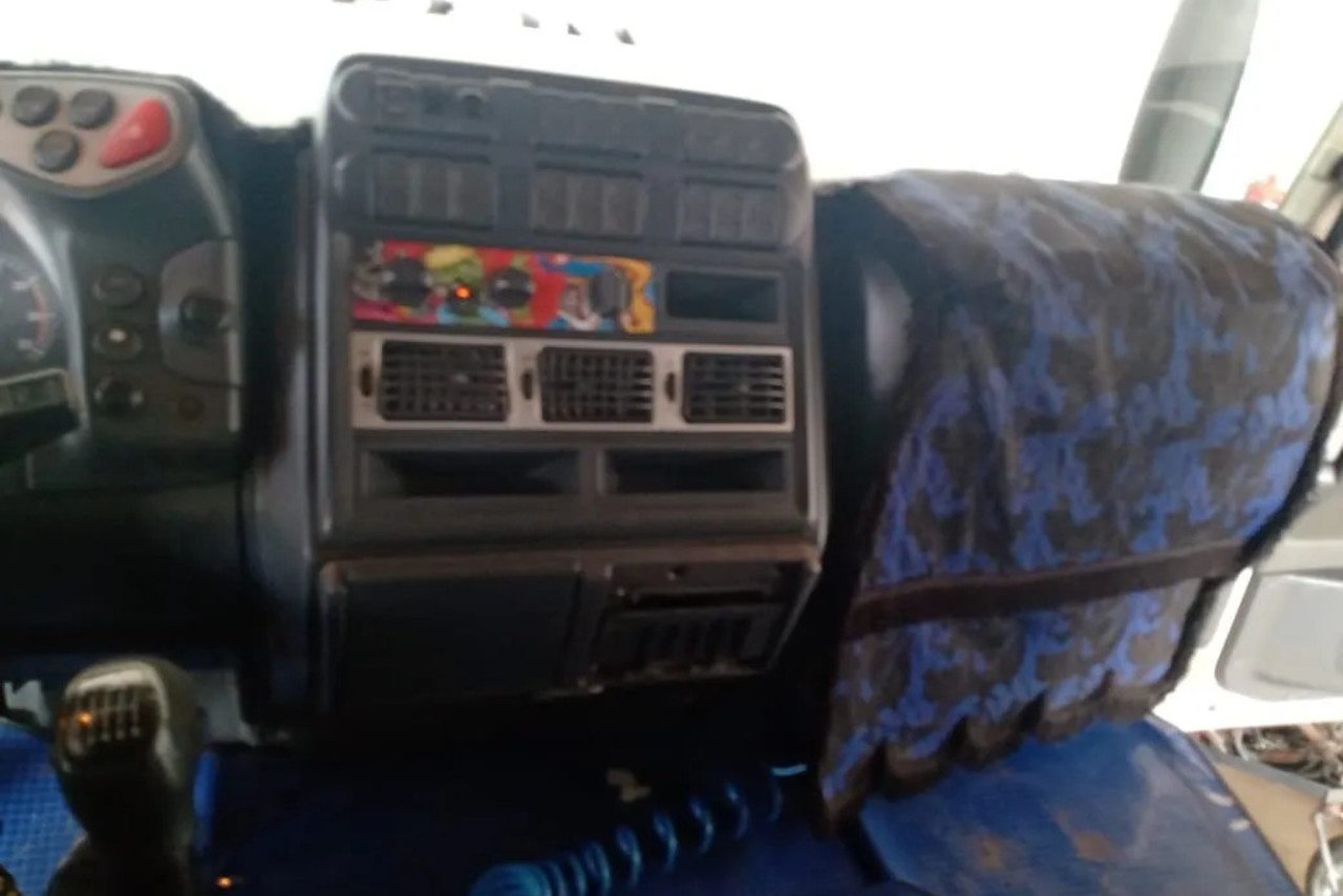 Iveco Tector 240 - 11/11 9