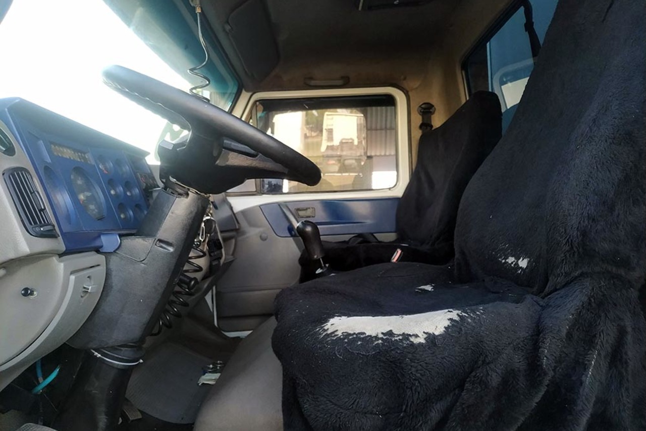 Volkswagen VW 9150 - 08/09 3