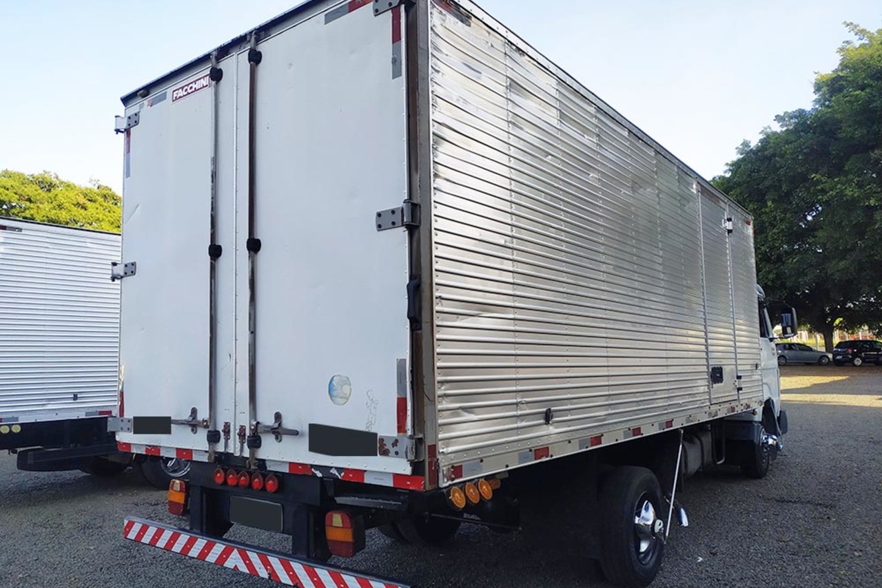 Volkswagen VW 9150 - 08/09 9