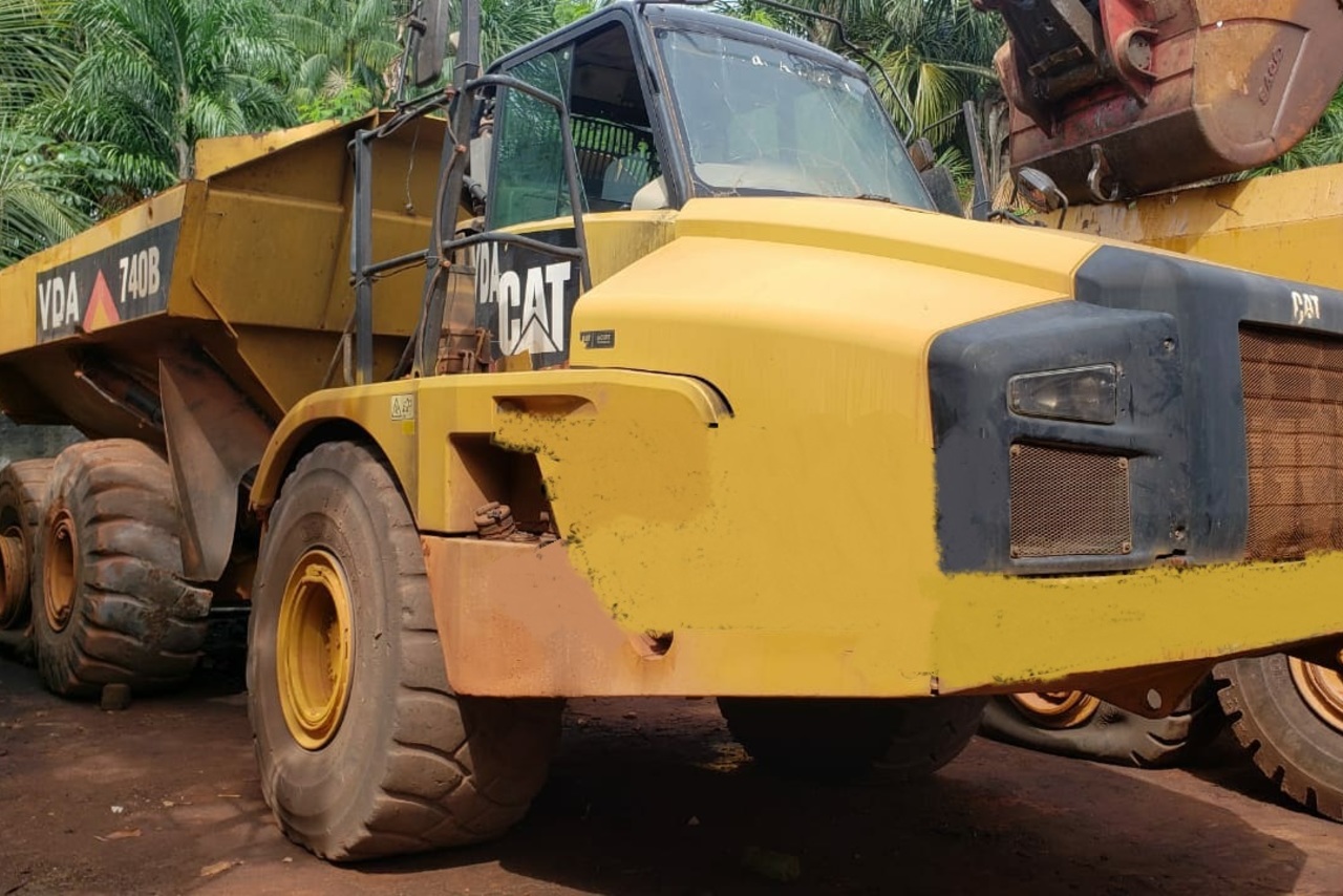 Caterpillar 740B - 13/13 2