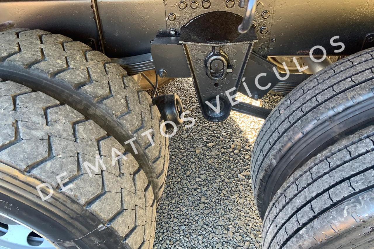 Mercedes Benz MB 1620 - 04/04 11