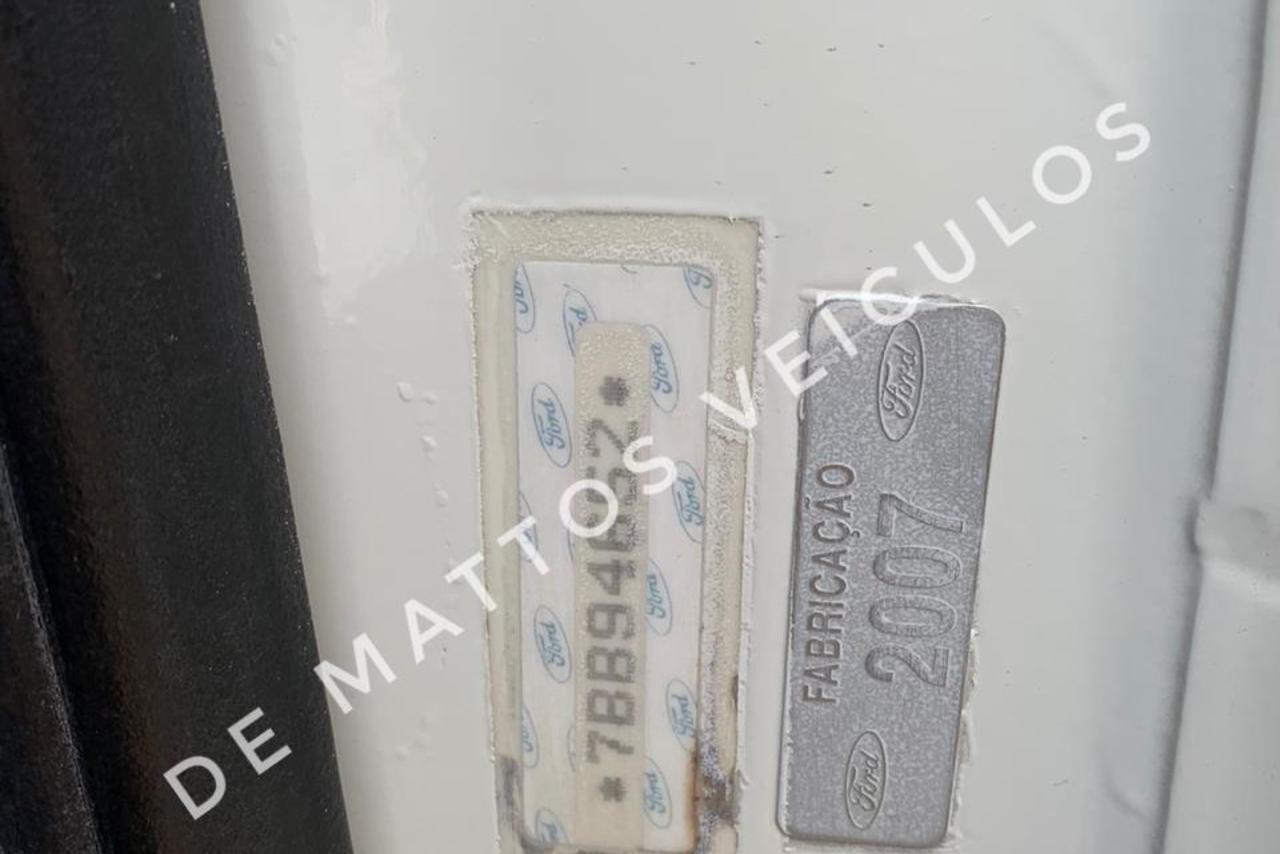 Ford Cargo2428 - 07/07 12