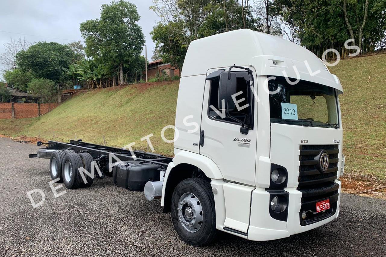 Volkswagen 24-280 E Constellation 6x2 - 12/13 3
