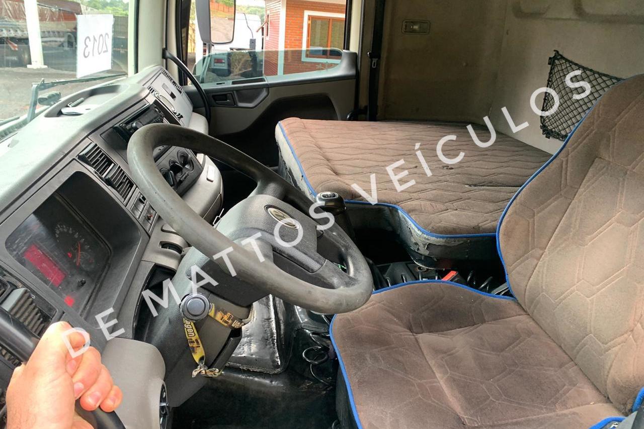 Volkswagen 24-280 E Constellation 6x2 - 12/13 6