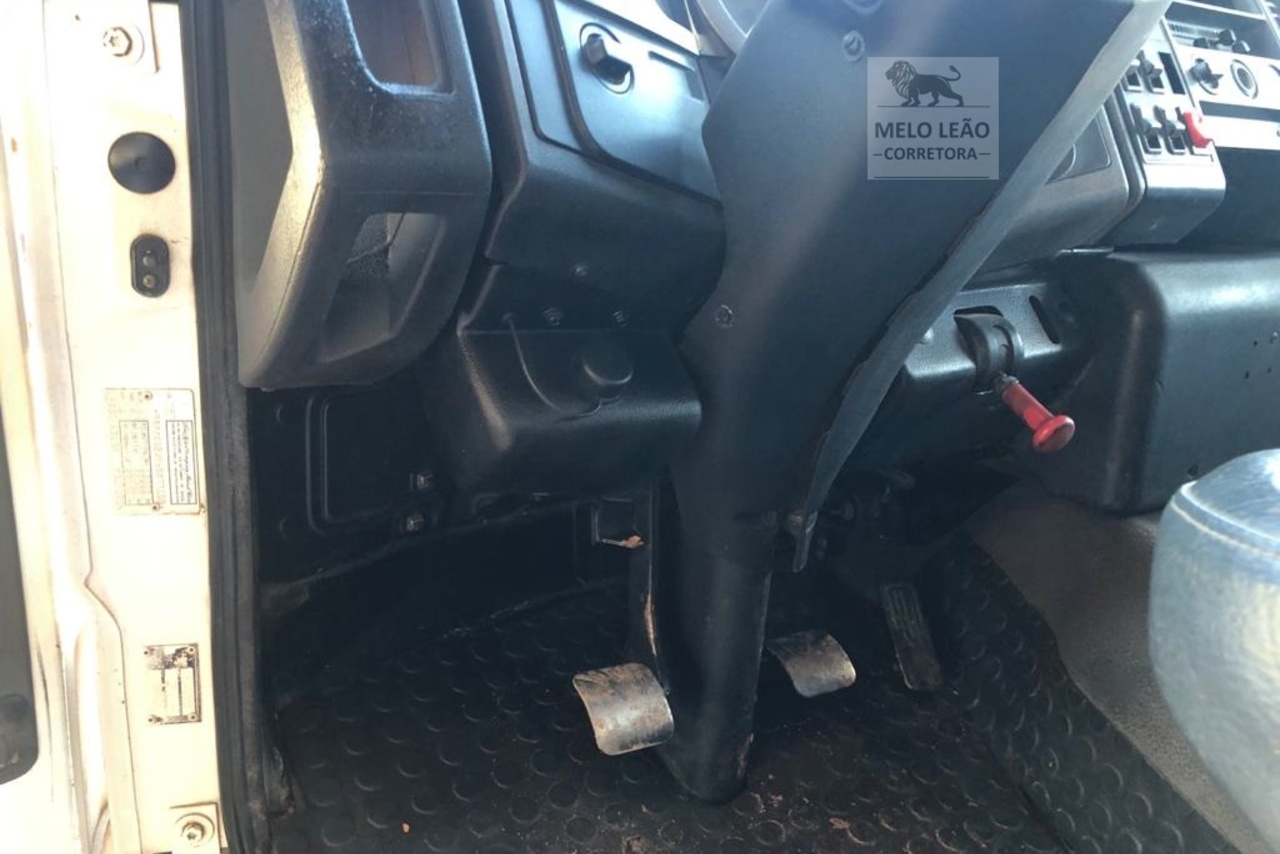 Ford Cargo1317 - 06/06 6