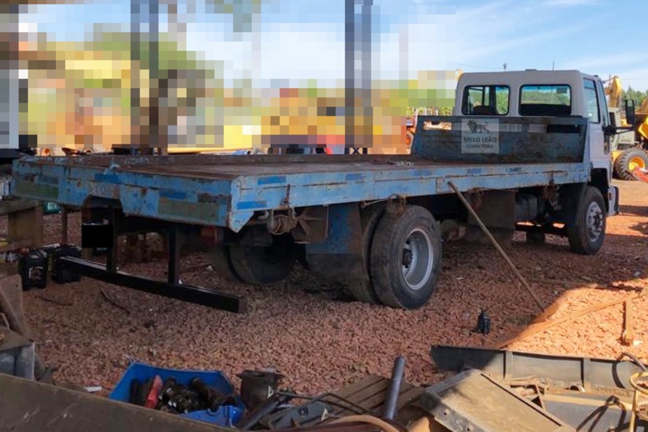 Ford Cargo1317 - 06/06 18