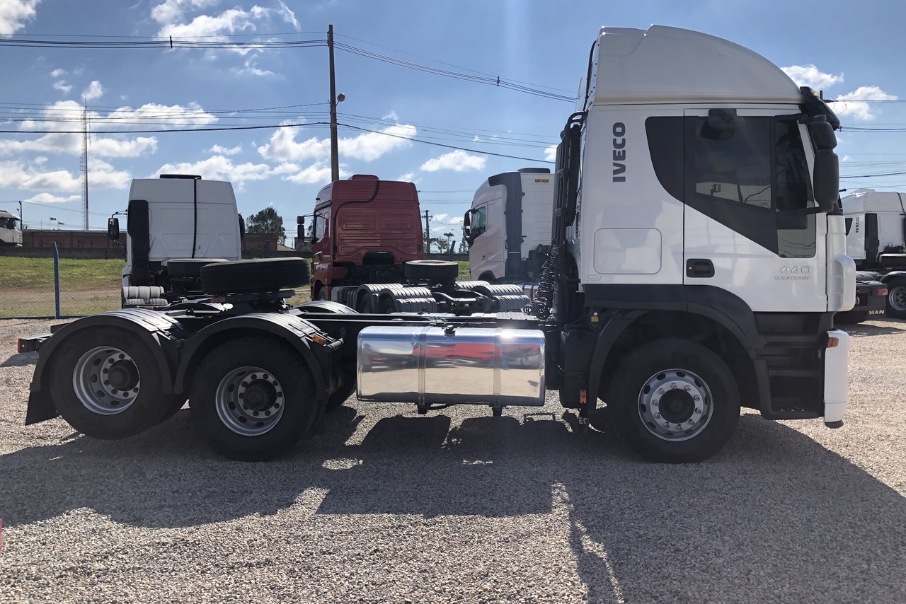 Iveco Stralis 440 - 16/16 5