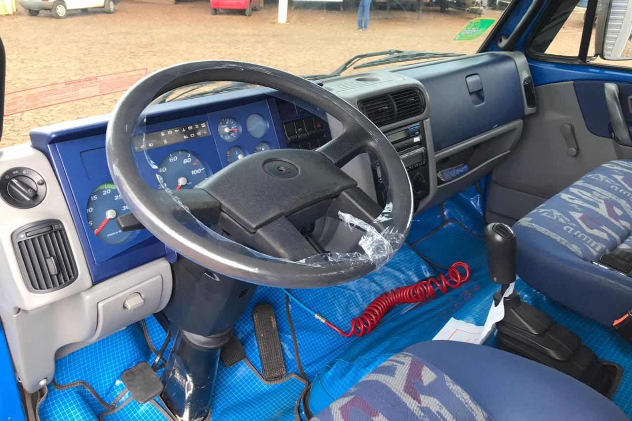 Volkswagen 8 120 - 10/10 15