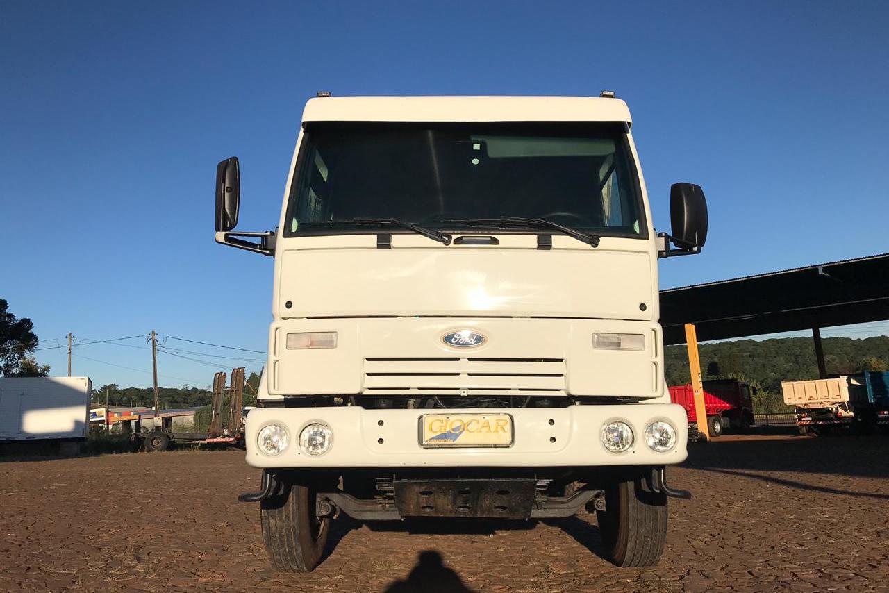 Ford Cargo6332 - 08/09 3