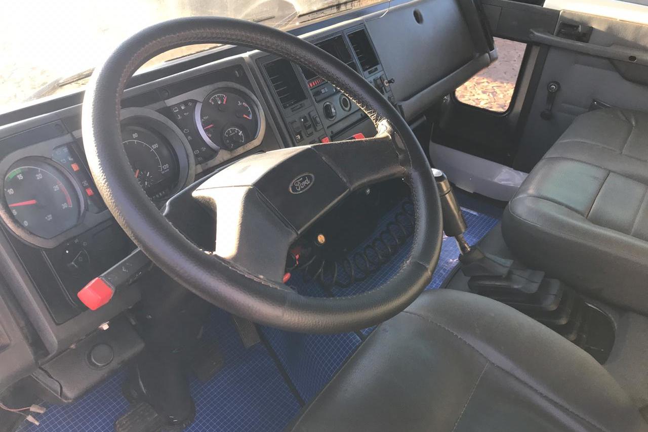 Ford Cargo6332 - 08/09 9