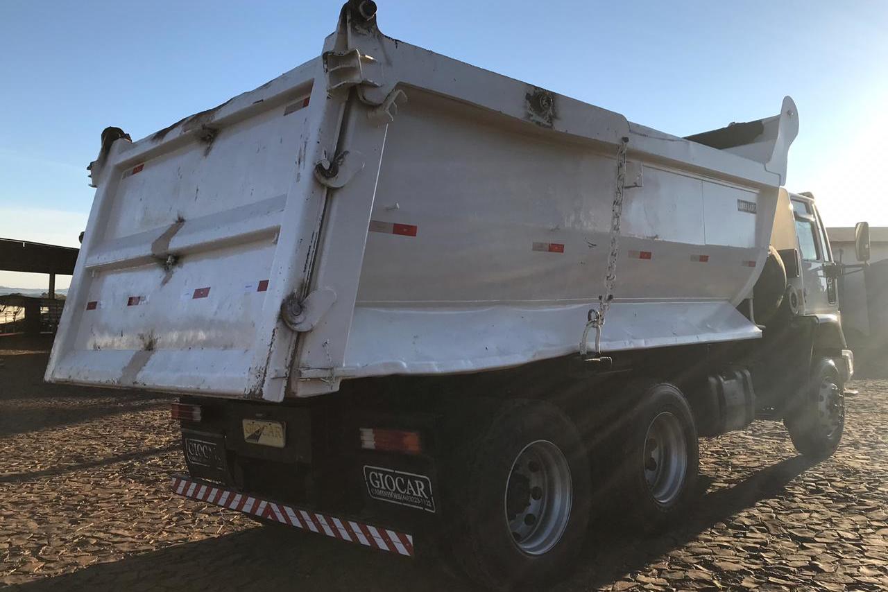 Ford Cargo6332 - 08/09 10