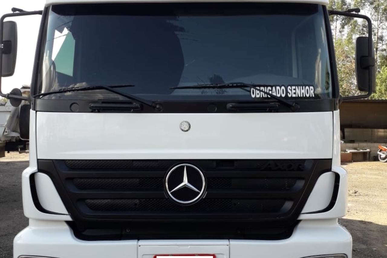 Mercedes Benz Axor 1933 - 06/06 7