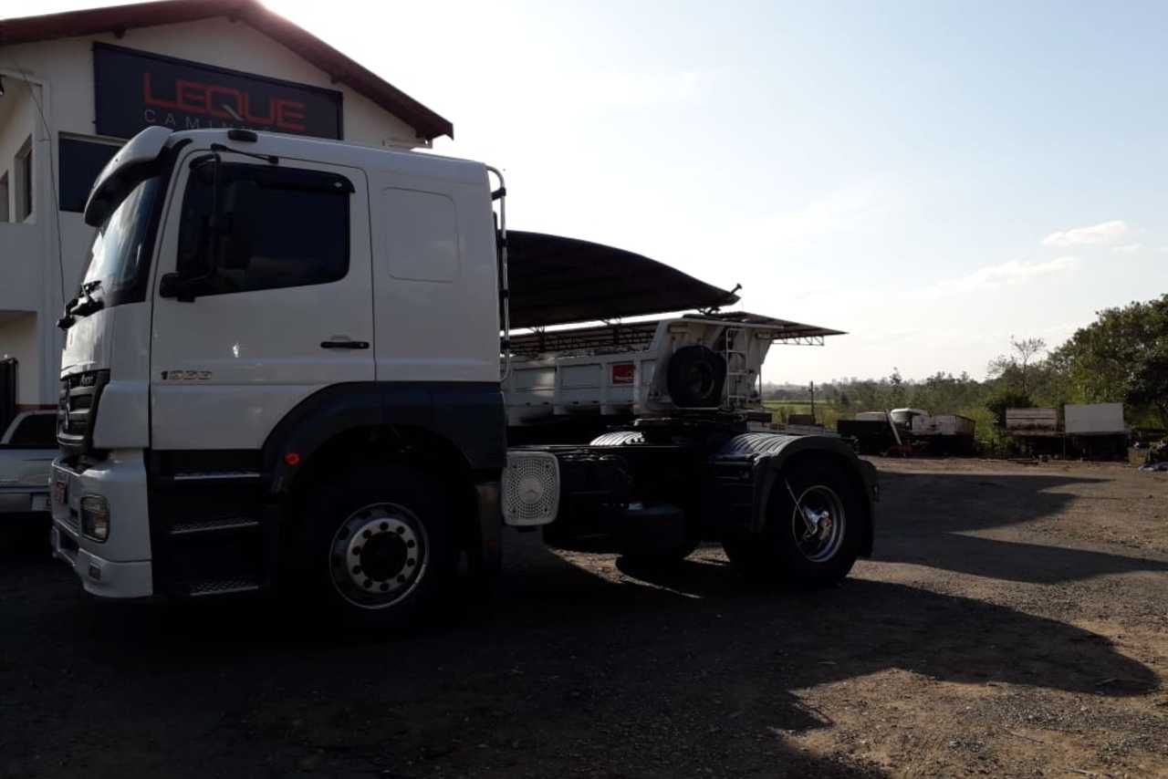 Mercedes Benz Axor 1933 - 06/06 9