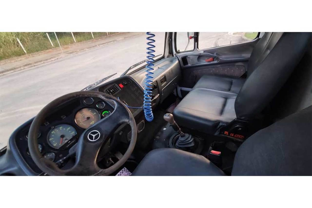 Mercedes Benz MB 1718 - 11/12 9